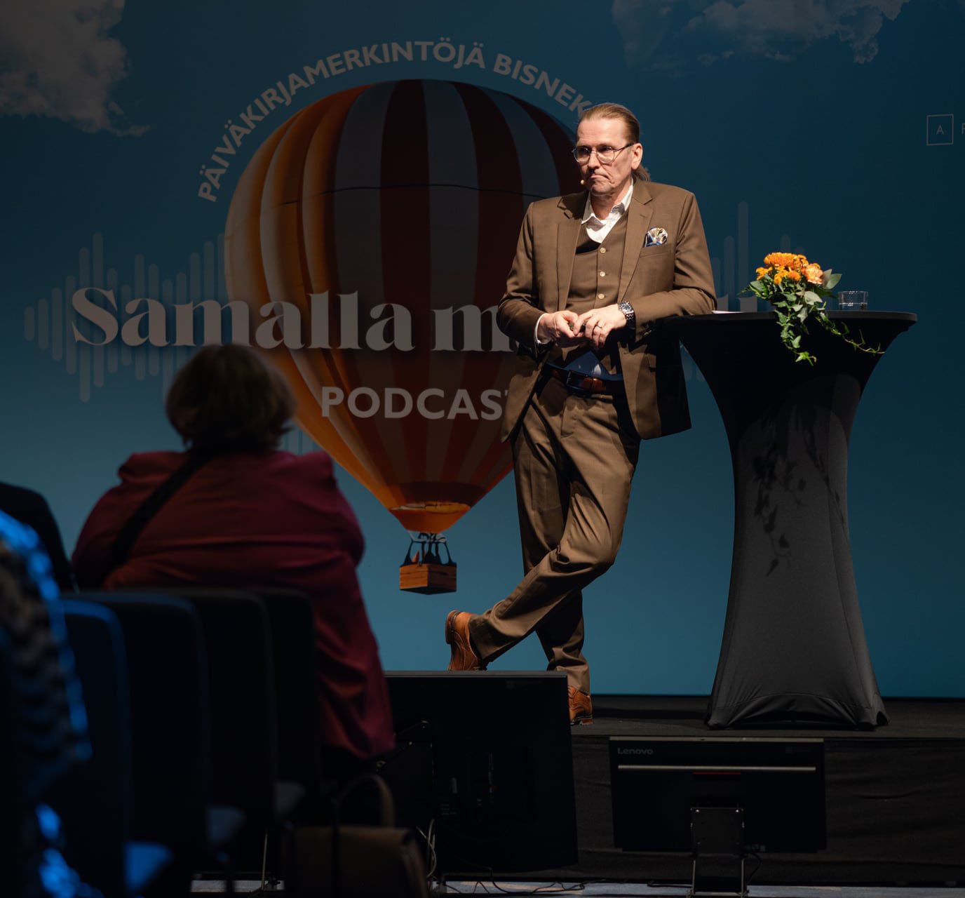 Mikko Hyppönen puhumassa tietoturvasta Administer Groupin tilaisuudessa