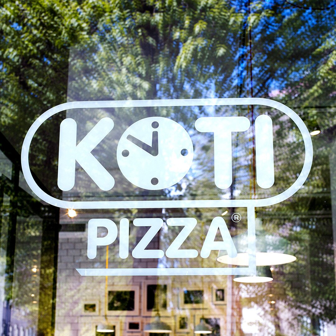 Kotipizza Group yhteistyöhän ohjelmistotalo EmCen kanssa.