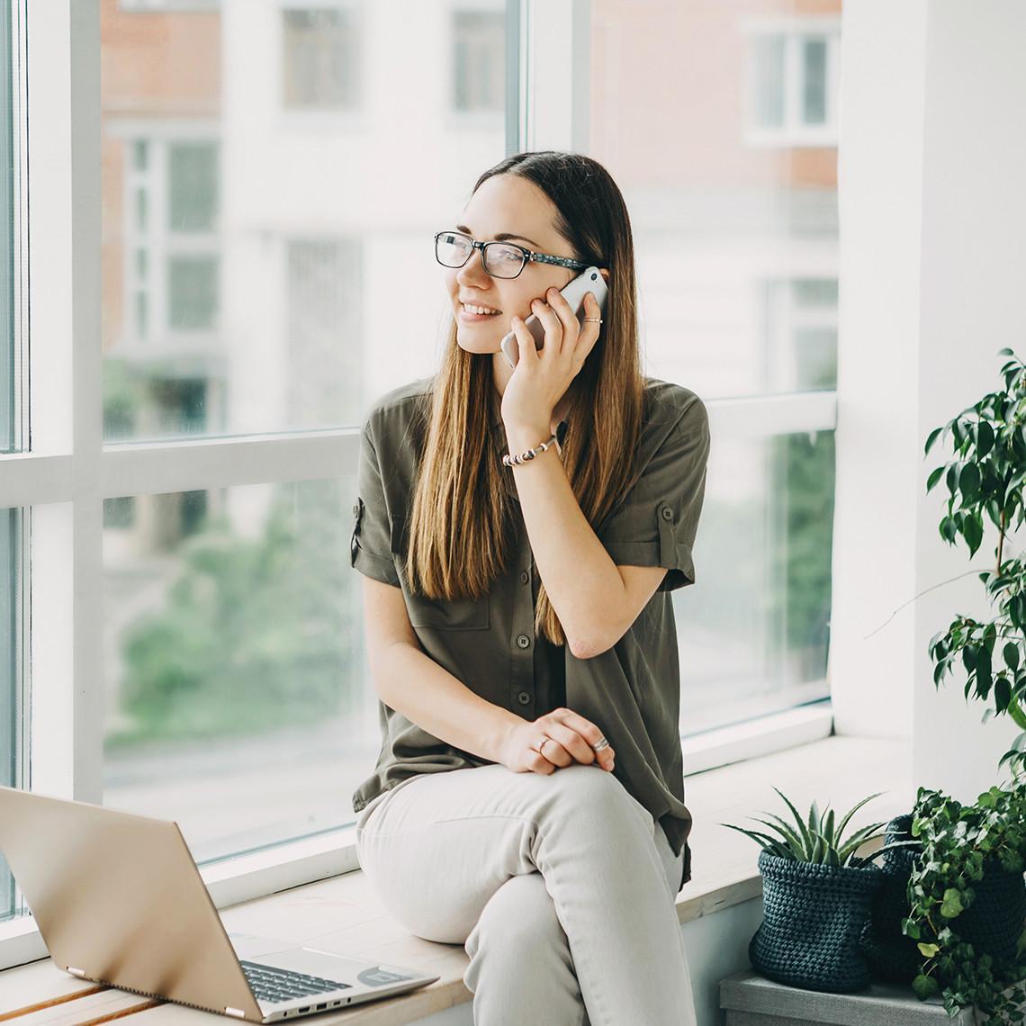 Palkanlaskentaohjelma-tilitoimistoille-ja-yrityksille-1140x1140